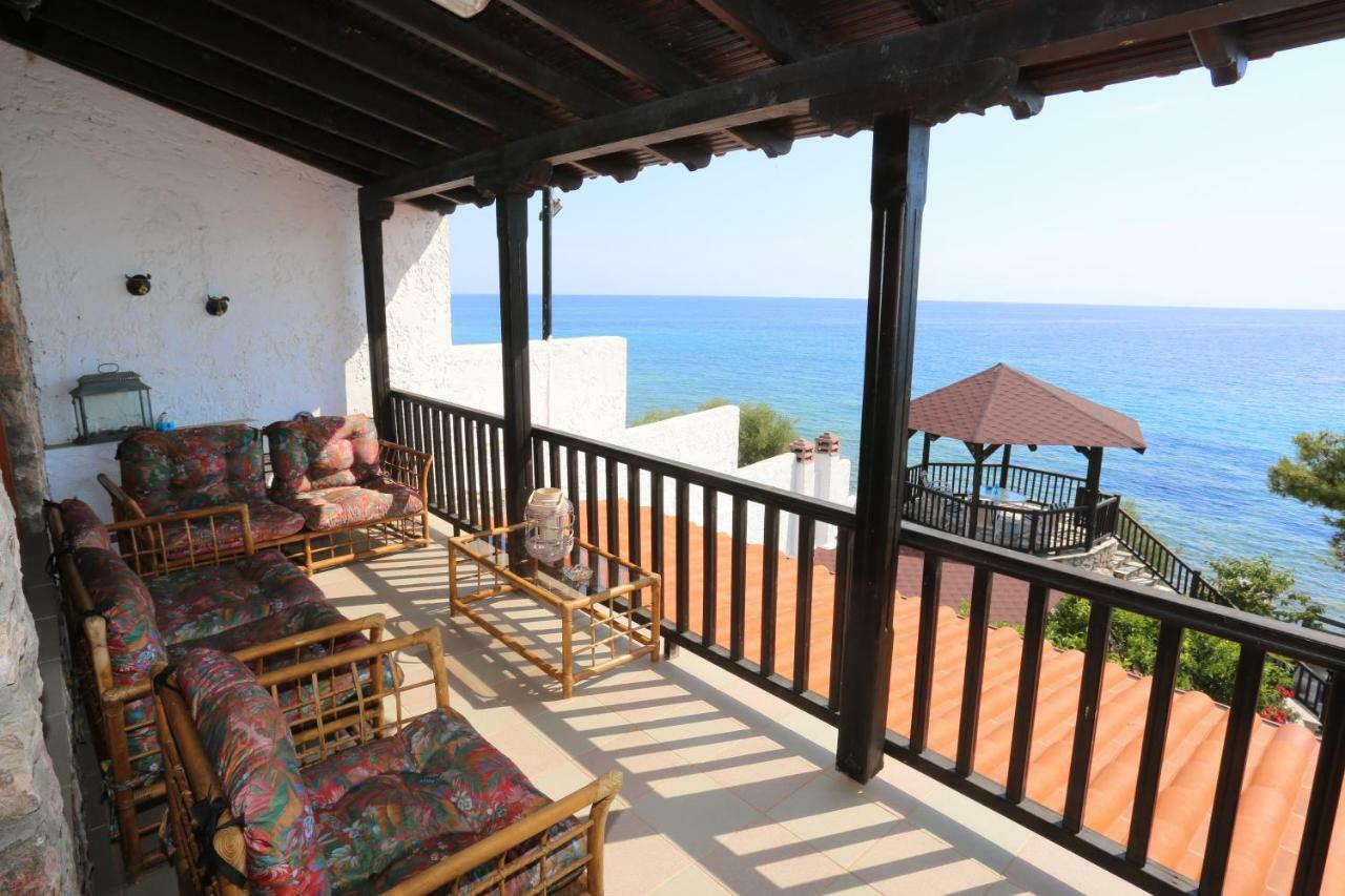 Seaside Lägenhet Agia Paraskevi  Exteriör bild